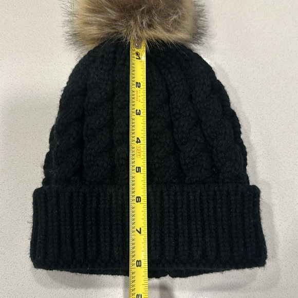 NWOT Simplicity Women\'s Winter Soft Knit Beanie Hat with Faux Fur Pom Poms OS